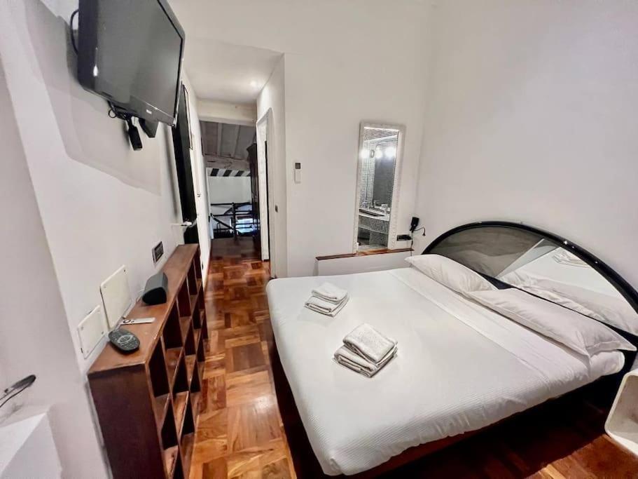 Old Town Florence- Love Apartment المظهر الخارجي الصورة